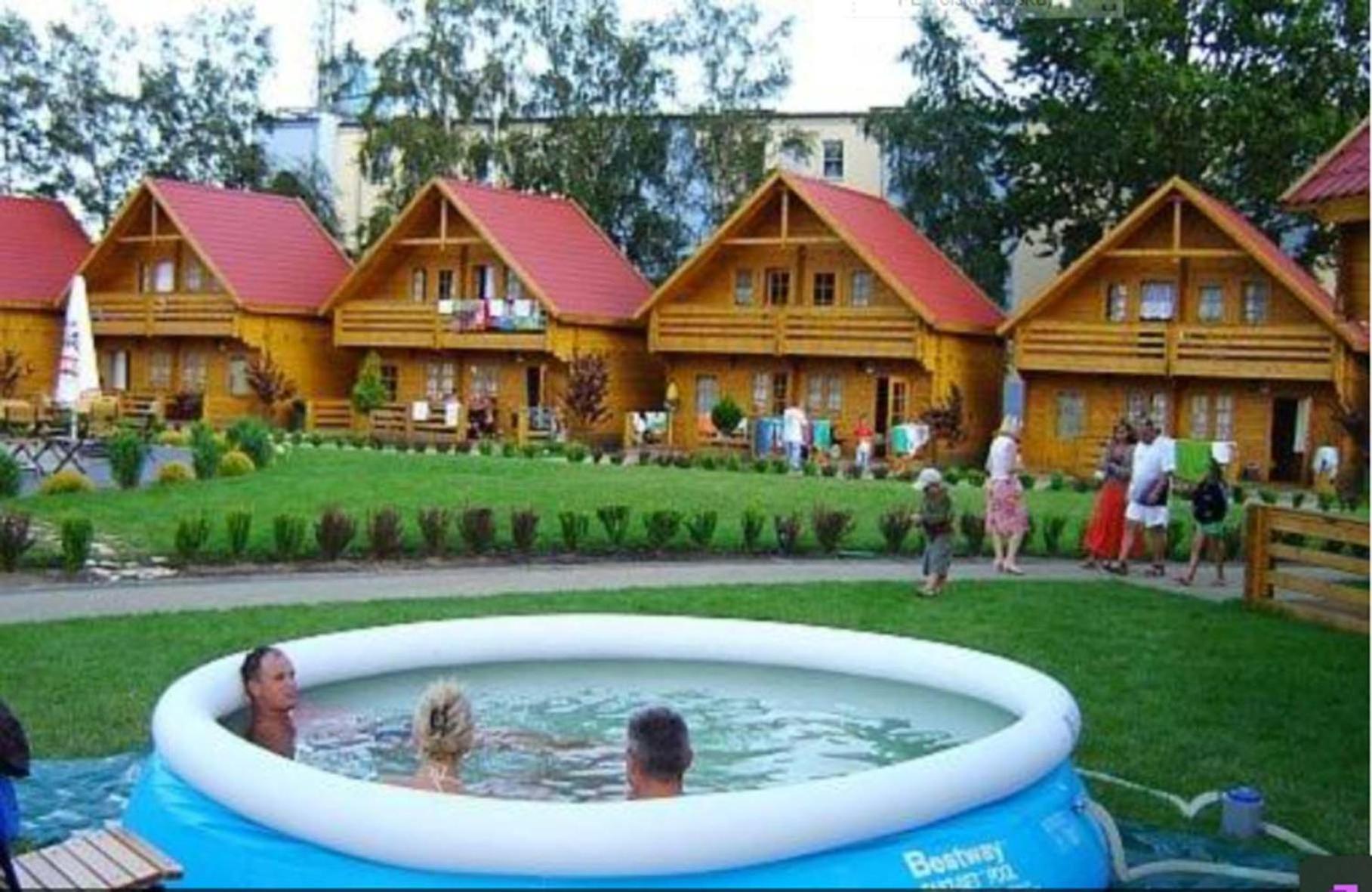 Tropicana Ϫϫ Holiday Houses Jastrzebia Gora Exterior foto